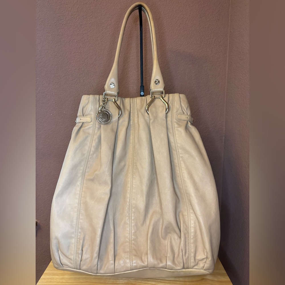 Celine Vintage Bag Tan Leather Shoulder Bag - Picture 2 of 11